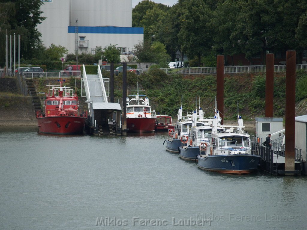 Feuerloeschboot 10-2      P008.JPG